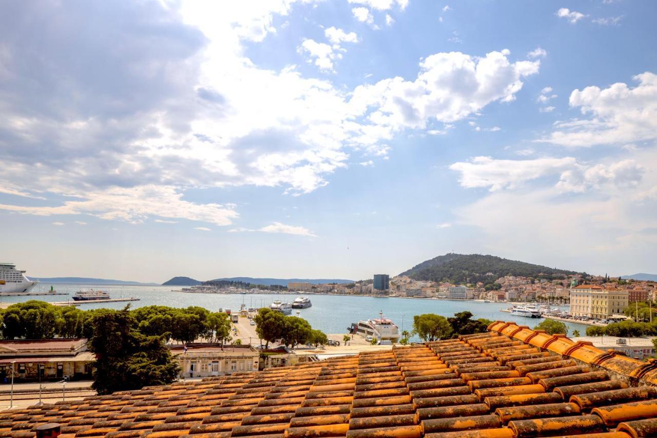 Luxury Apartment Olavia Rooftop Terrace & Seaview スプリト エクステリア 写真