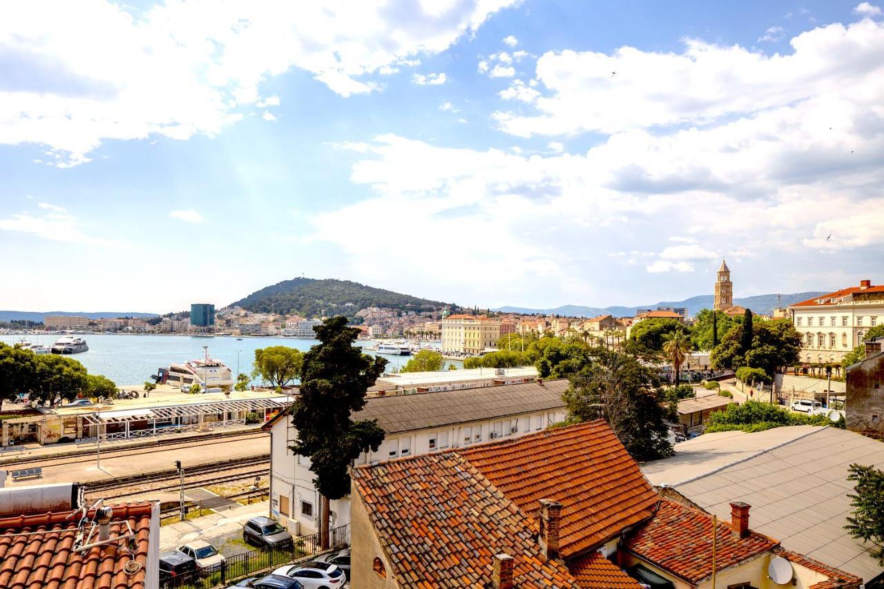 Luxury Apartment Olavia Rooftop Terrace & Seaview スプリト エクステリア 写真