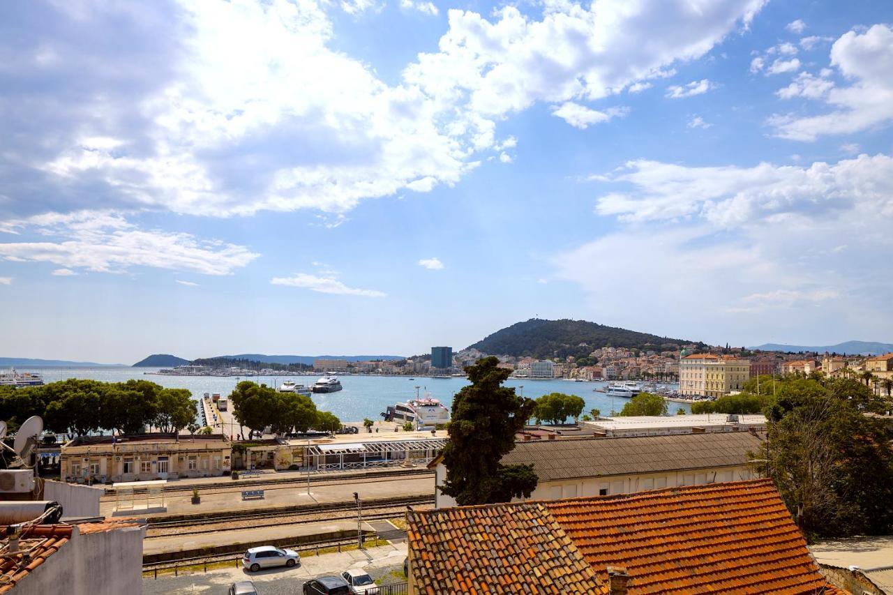 Luxury Apartment Olavia Rooftop Terrace & Seaview スプリト エクステリア 写真